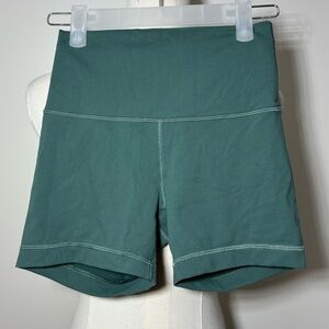 Lululemon Wunder Train HR Short